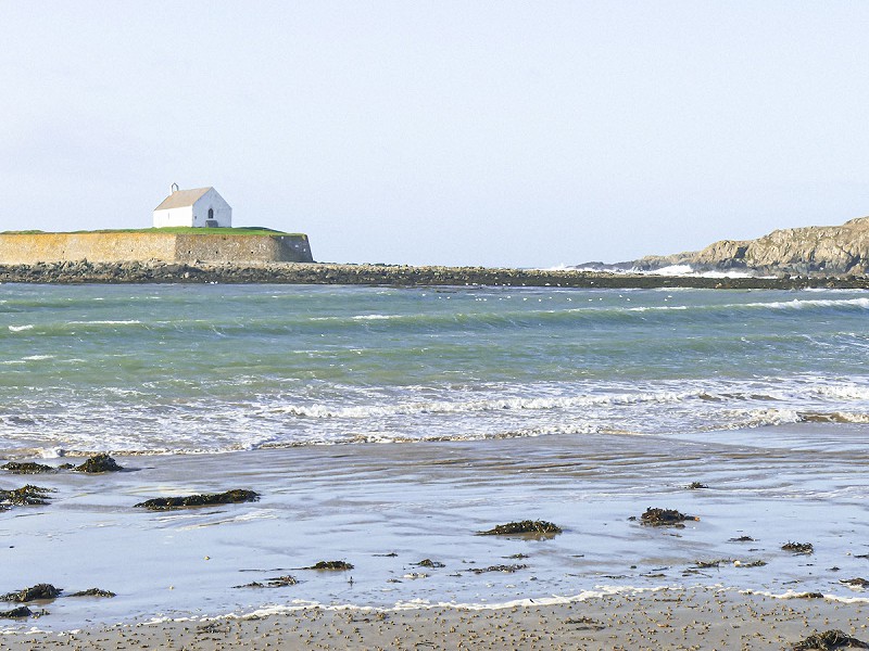 Eglwys Cwyfan, Aberffraw